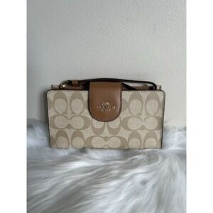 Coach C2874 Signature Colorblock Tech Wallet Wristlet Light Khaki Light Saddle